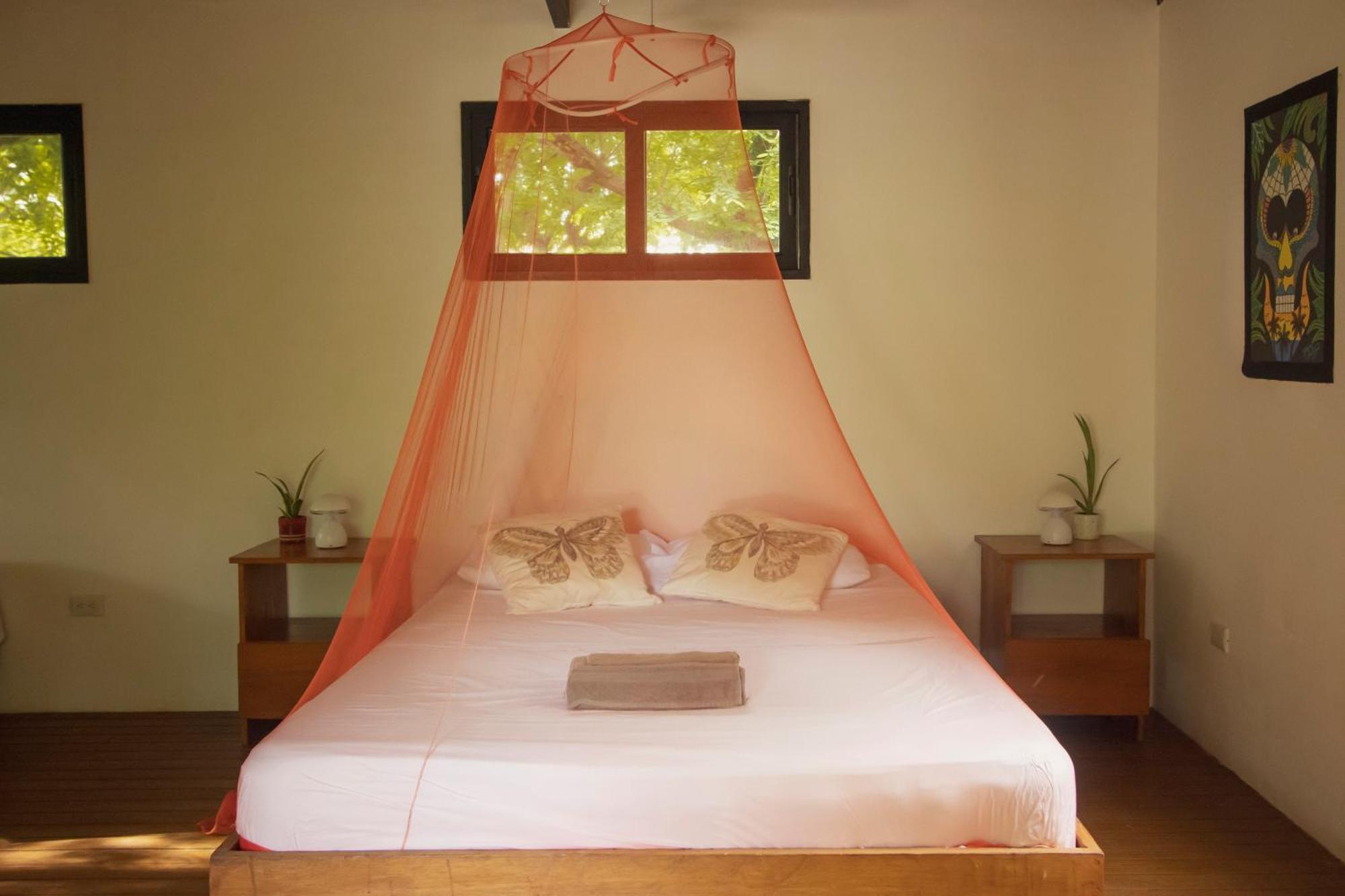 Bed and Breakfast Mola Mola Surf Popoyo Exterior foto